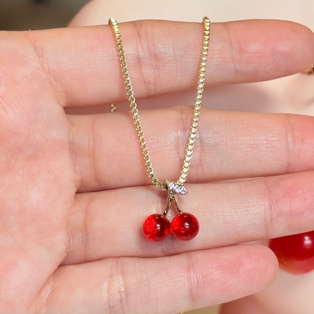 Elegant Gold Cherry Pendant Necklace - Picture 9 of 10